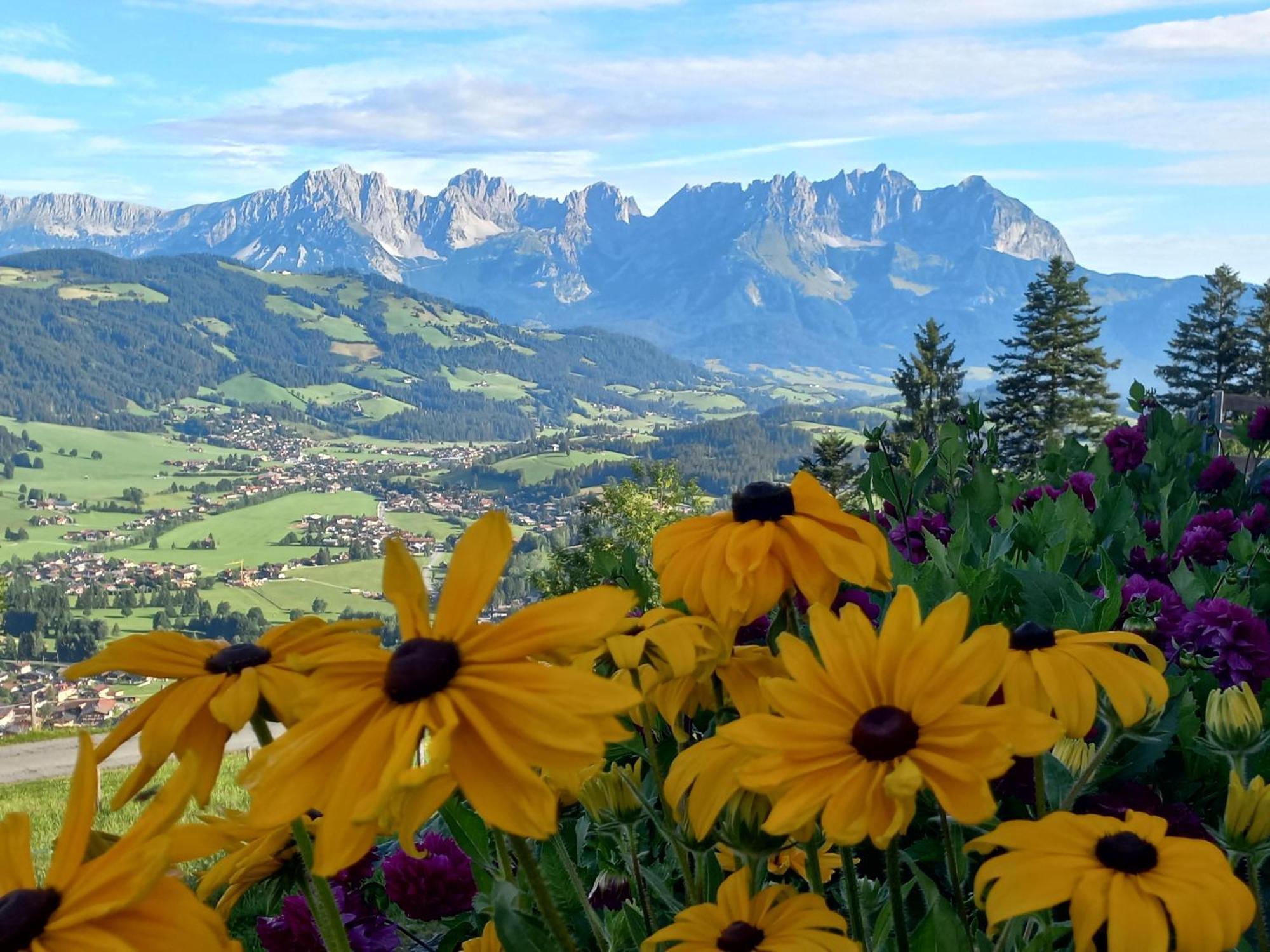 Hahnenkammblick Villa Kitzbühel Exterior foto